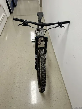 Prodam GIANT REIGN SX 29 v odličnem stanju! - KOT NOVO!