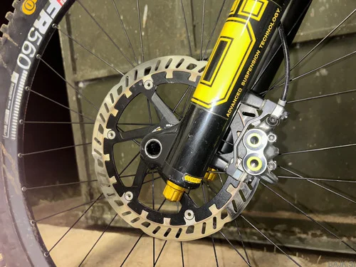 commencal supreme
