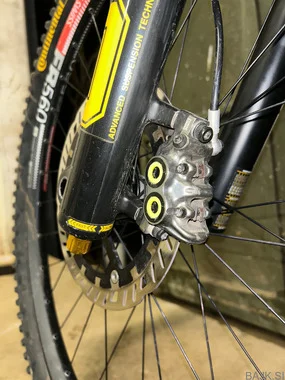 commencal supreme