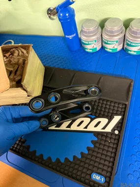 Stumpjumper EVO in SJ Alloy Shock Link