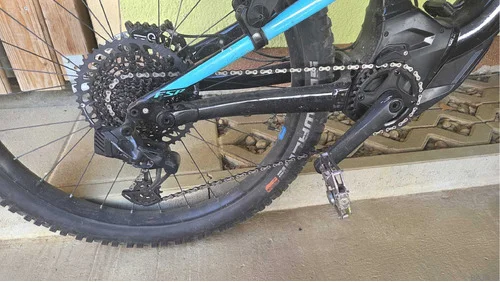 Specialized Kenevo FSR Expert 2018 – nov motor 2025, AXS, MT5e, dodatna baterija