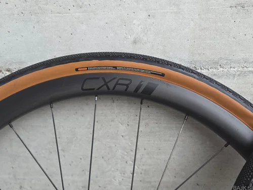 Karbonski obroči Giant CXR1