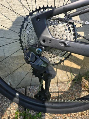 P: rabljeno elek. kolo Specialized VADO SL 6.0 Carbon