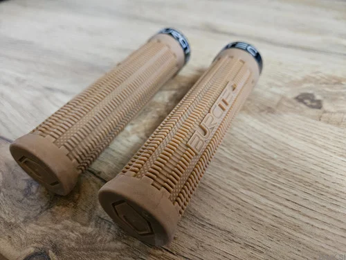 Gripi Burgtec Bartender Pro