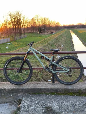 Commencal Meta AM 29 2022 HITNO!!