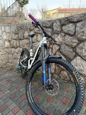 Specialized enduro comp 2022