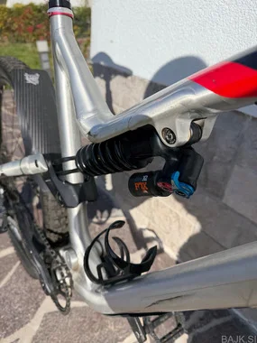 Commencal Meta AM V4.2 WC 27,5 col