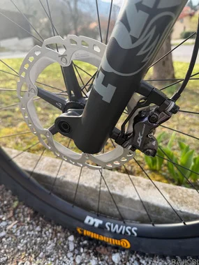 Pivot Shuttle SL PRO X0 L, NOV