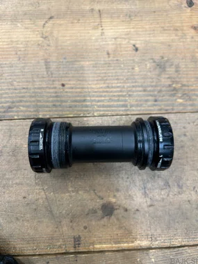 Shimano XTR Di2 upgrade kit + gonilka XTR ( z xt zobnikom, z ležajem, verigo in kaset)