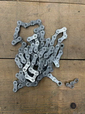 Shimano XTR Di2 upgrade kit + gonilka XTR ( z xt zobnikom, z ležajem, verigo in kaset)