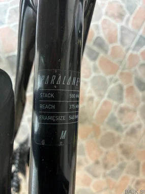 E - FOCUS PARALANE 2 - velikost  M - KOT NOV - MOŽNA MENJAVA