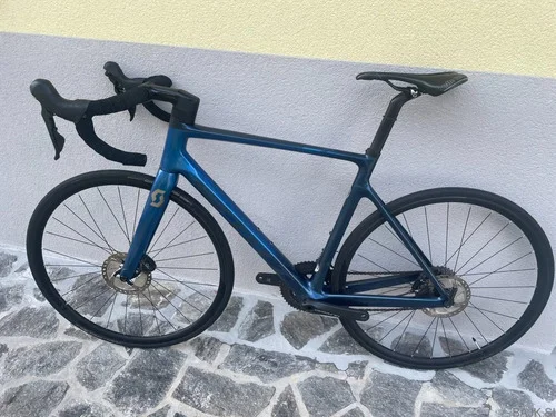 Scott Addict RC 30, velikost L