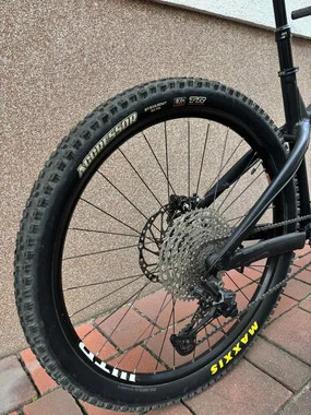 Enduro hardtail kolo Dartmoor Hornet 27.5