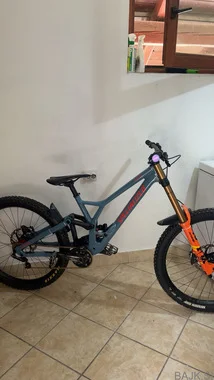 Specialized_downhill kolo