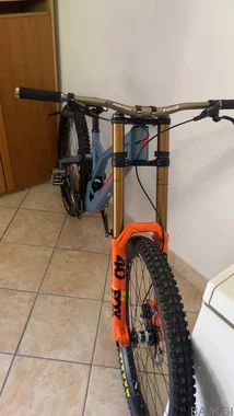 Specialized_downhill kolo