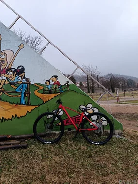 Scott  space