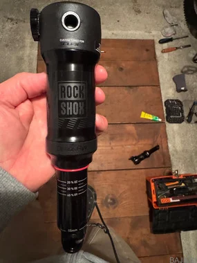 Amortizer rock shox 185mm