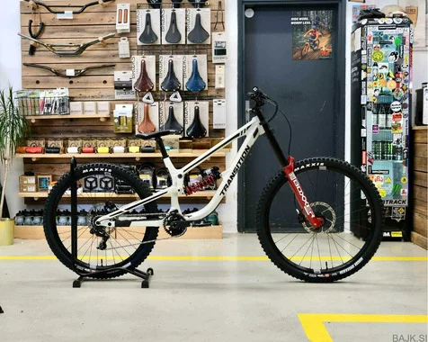 Transition TR11 Glacier White Large Custom