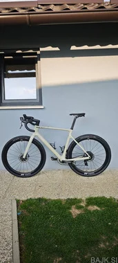 SCOTT ADDICT GRAVEL 10 - L - large