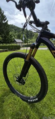 LAPIERRE XRM 8.9 carbon + power meter XC100