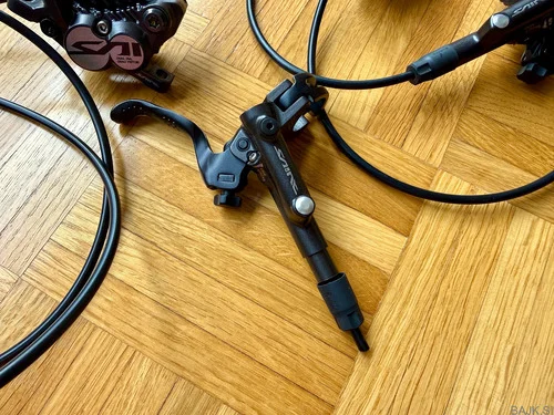 Shimano Saint M820 - komplet (nerabljene, nove)