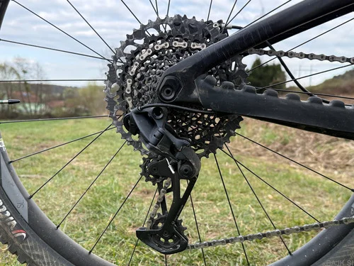 Giant Reign Advanced Pro 1