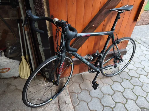 Cestno kolo Viner vel 58