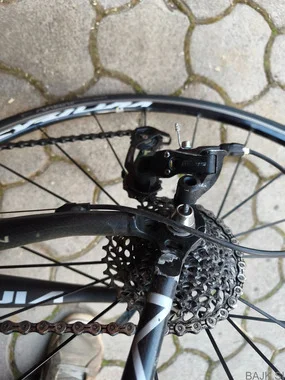 Cestno kolo Viner vel 58