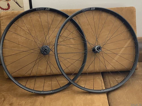 DTswiss all mountain 29” wheelseti