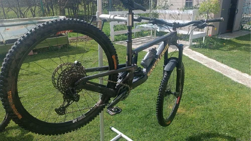 Santa Cruz megatower C carbon 2024