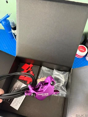 Čeljust Hayes Dominion A4 purple limited edition