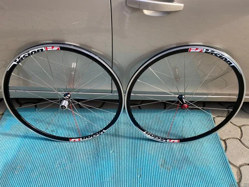 VISON/OBROČNIKI/OBROČI/FELTNE/Shimano/Campagnolo,180€