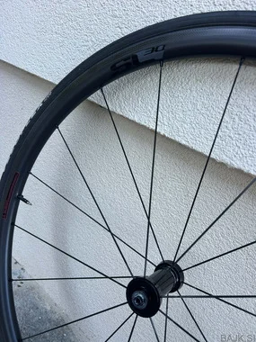 KARBONSKI OBROČI DEDA ELEMENTI SL 30, PRAKTIČNO  NOVI