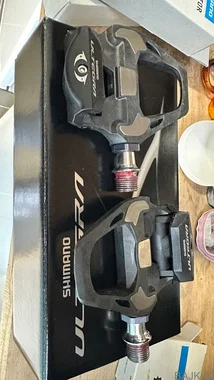 Prodam praktično nerabljena Shimano Ultegra SPD pedala