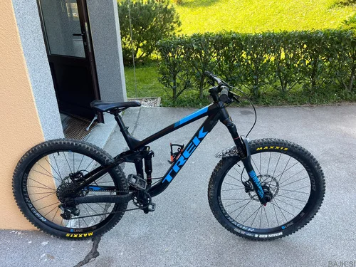 Trek Remedy 7,  2018