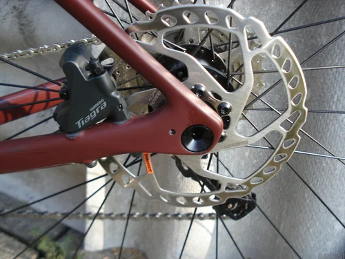 Specialized Roubaix SL8 – Kot novo (prevoženih 70km)