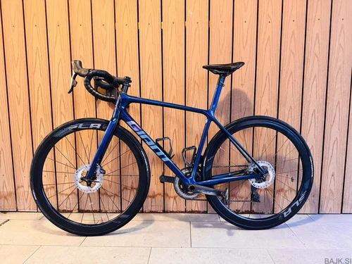 Cestno kolo Giant TCR Advanced SL 1 2021 M velikost