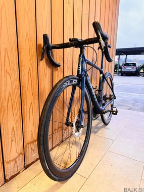 Cestno kolo Giant TCR Advanced SL 1 2021 M velikost