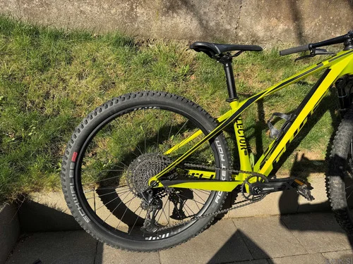 GHOST Lector Kid 26 Carbon