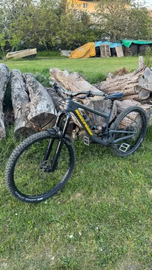 Nukeproof gig 275 L menjam/prodam