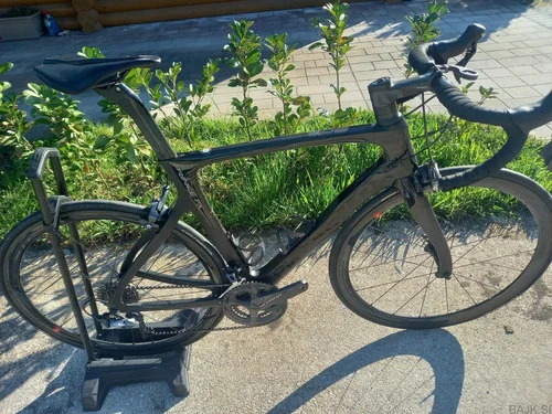 PINARELLO PRINCE FX 2022 – Fulcrum Wind 40C / možnost 1.850 €