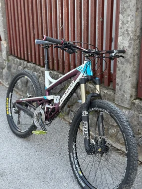 Polygon collosus ax 3.0