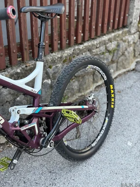 Polygon collosus ax 3.0