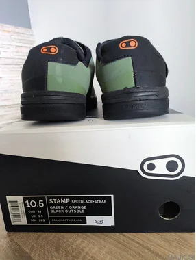 Prodam moške čevlje Crankbrothers Stamp Flat št. 44