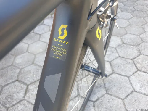 Scott addict R10 M-54cm
