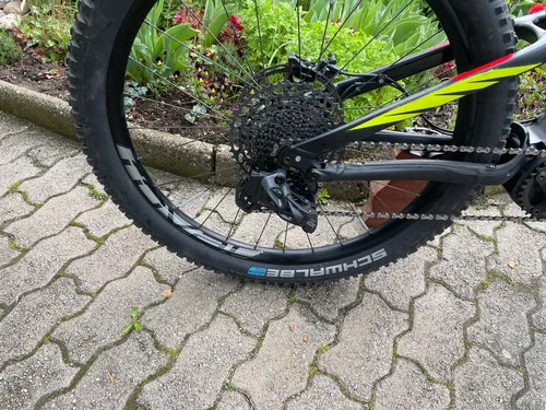 Specialized TURBO LEVO FSR COMP 6FATTIE (L) 27.5