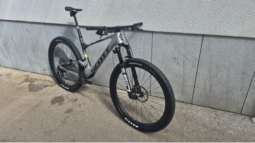 SCOTT SPARK RC WORLD CUP 2025 - Large