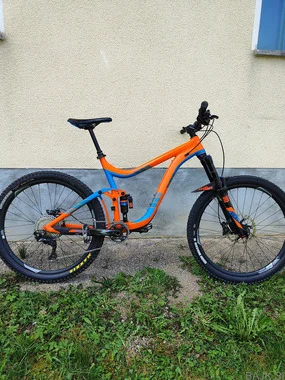 Enduro kolo Giant reing