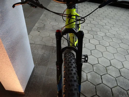 Specialized fuse expert 27.5 2016 L, tubeless, TOP