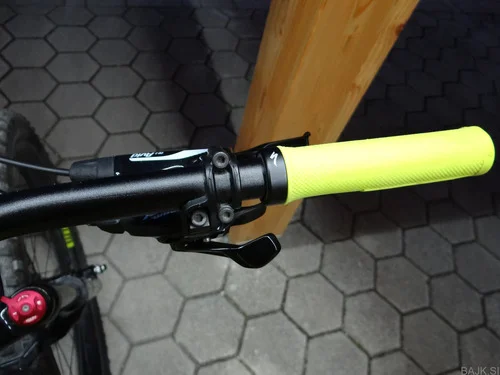 Specialized fuse expert 27.5 2016 L, tubeless, TOP